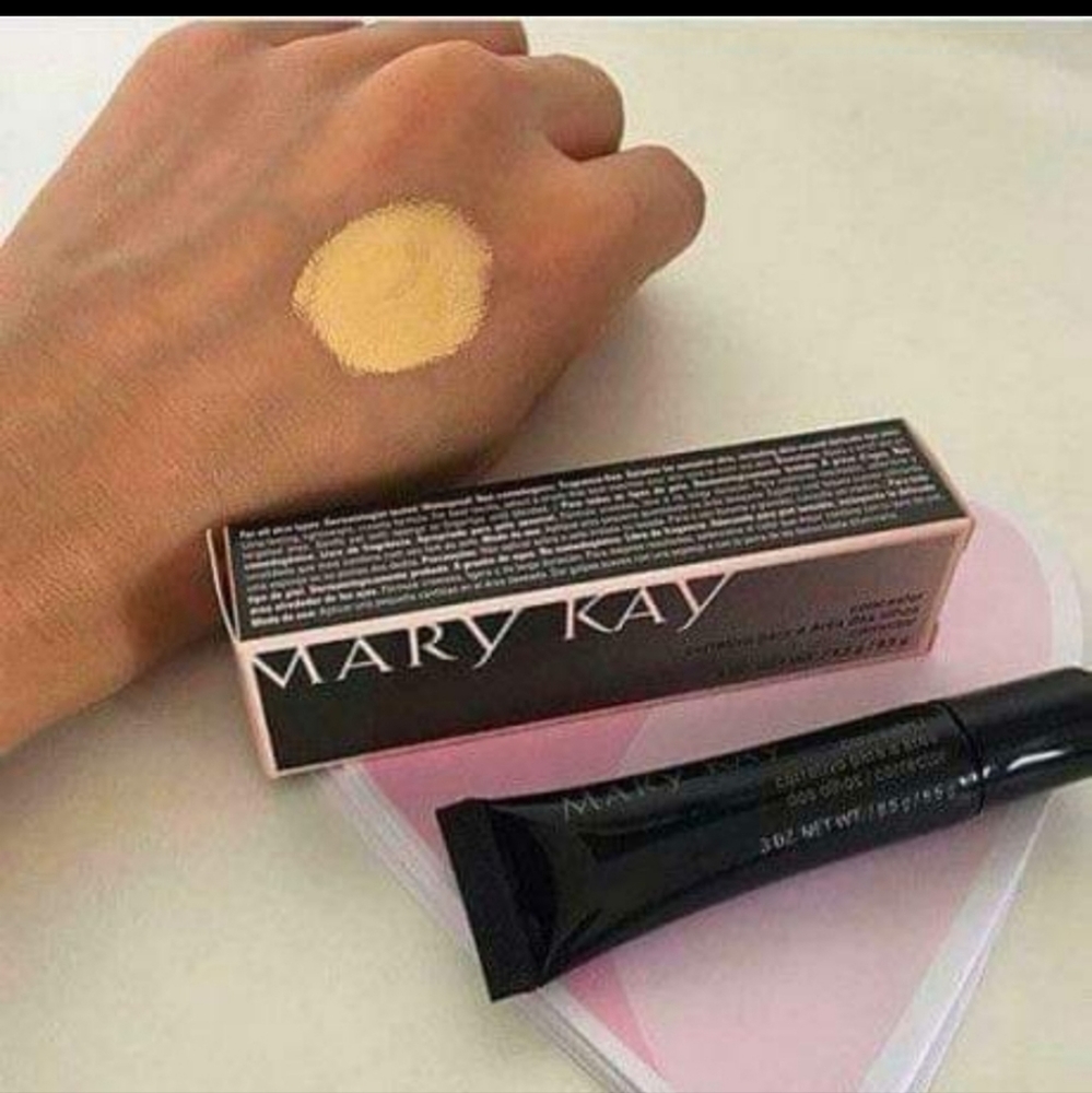 - 5 Mary kay  Yellow Concealer.
